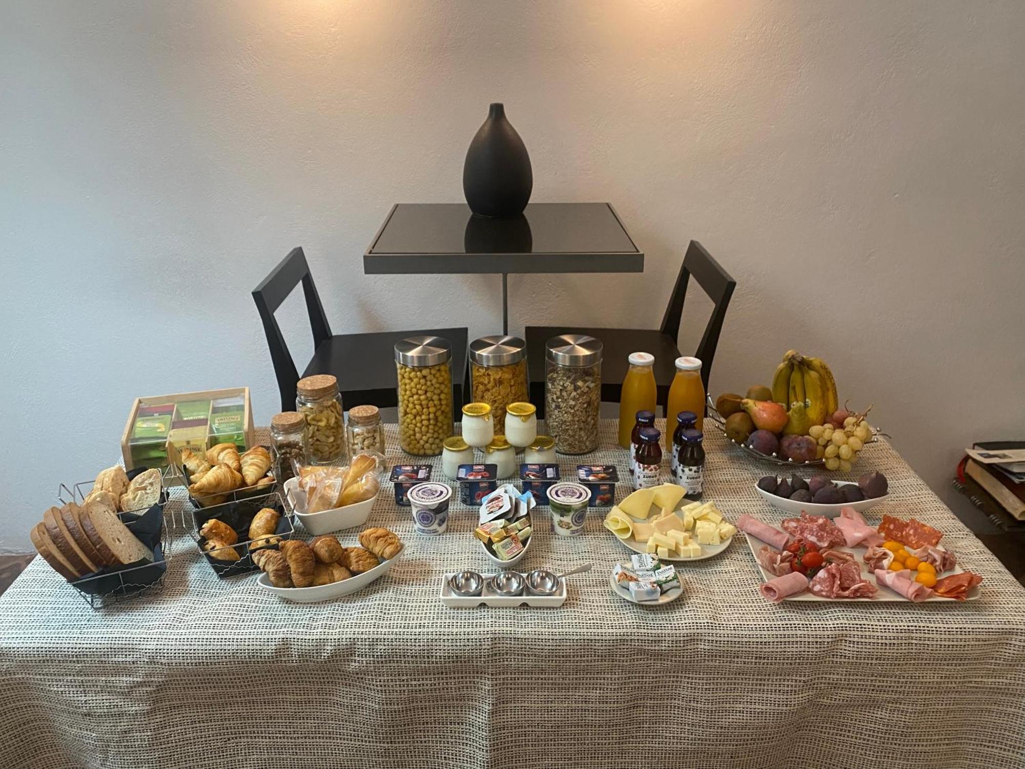 A Ca Du Barba Ge Bed & Breakfast Vallebona ภายนอก รูปภาพ
