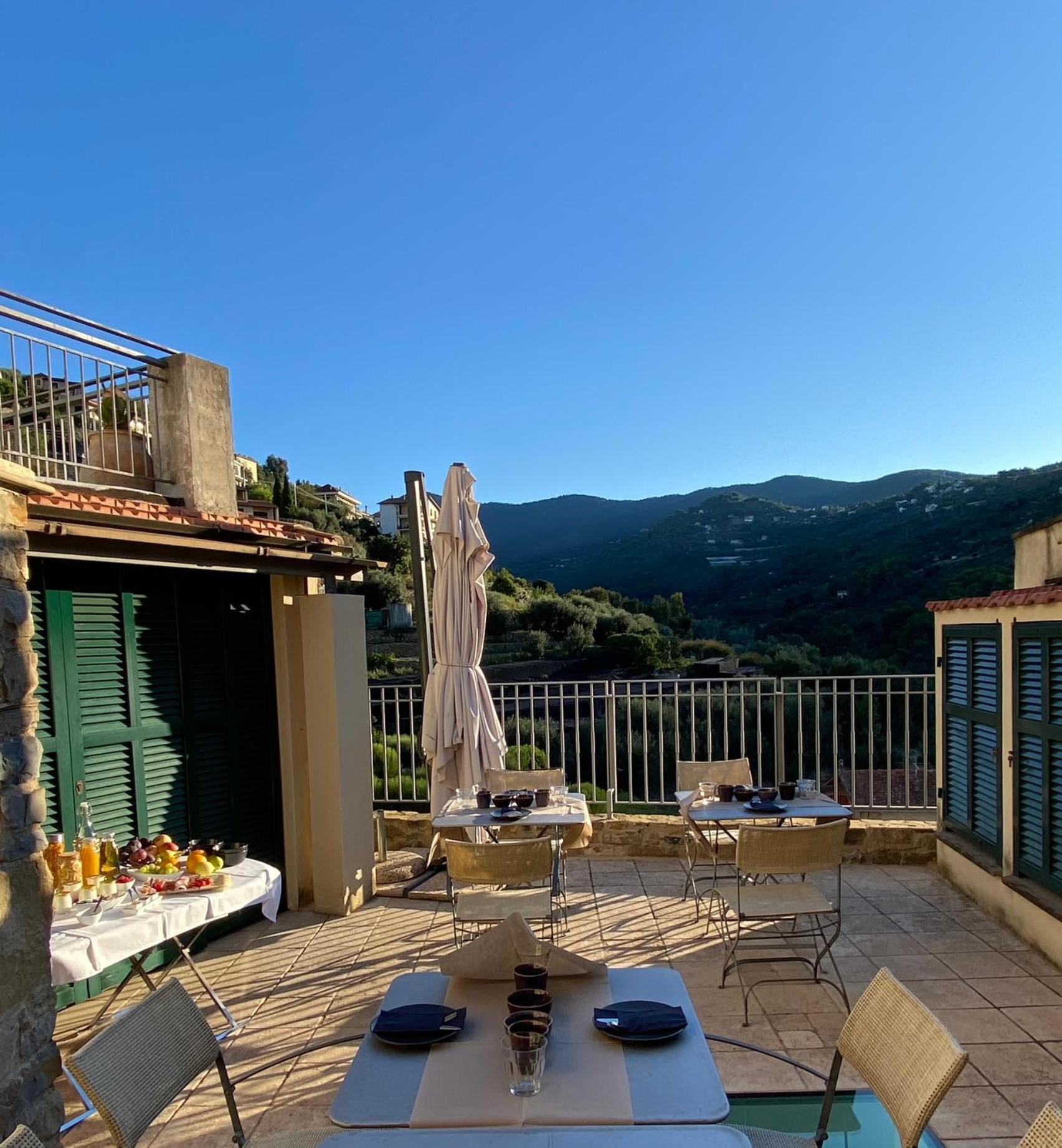 A Ca Du Barba Ge Bed & Breakfast Vallebona ภายนอก รูปภาพ