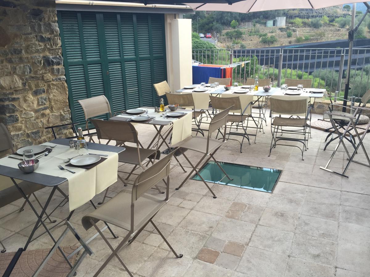 A Ca Du Barba Ge Bed & Breakfast Vallebona ภายนอก รูปภาพ
